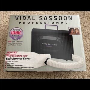 Vidal Sassoon Black Soft-Bonnet Hair Dryer